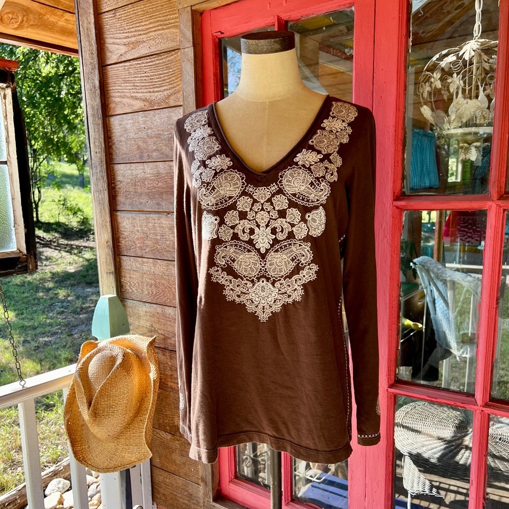 Jw Stand Alone, Look Fabulous Tee - image 6